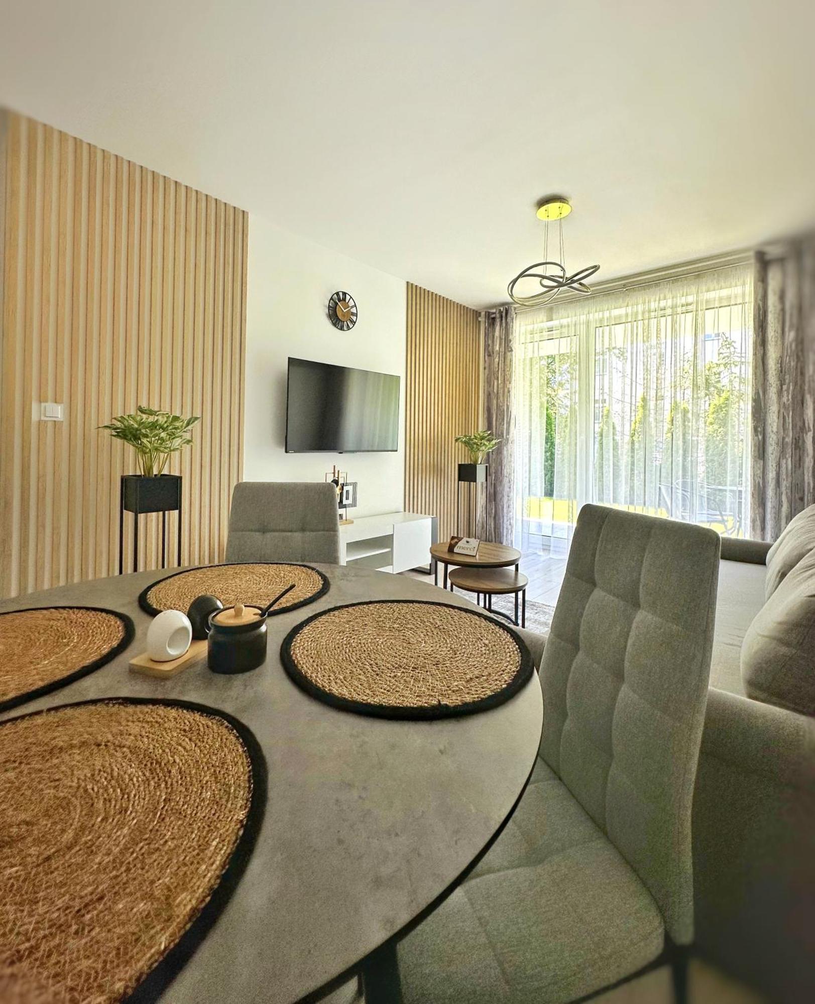 Apartament Whiteblue Kolobrzeg Z Duzym Ogrodkiem - 100 M Od Plazy! Whiteblue Kolberg Apartment Mit Grossem Garten - 100 M Vom Strand Entfernt! Whiteblue Kolobrzeg Apartman S Velkou Zahradou - 100 M Od Plaze! Екстериор снимка